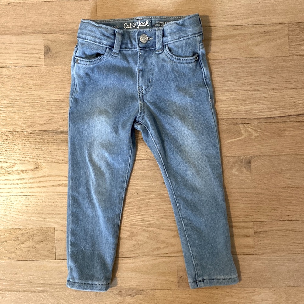 Lightwash Jegging by Cat & Jack